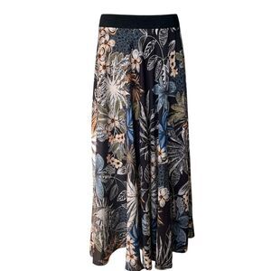 Floral printed Maxi Skirt - Made in Italy Size M
